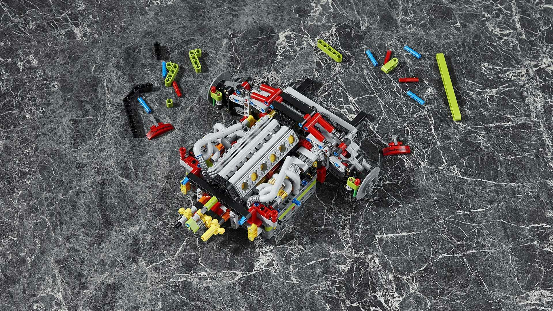 Lamborghini Sian Lego Technic (8)
